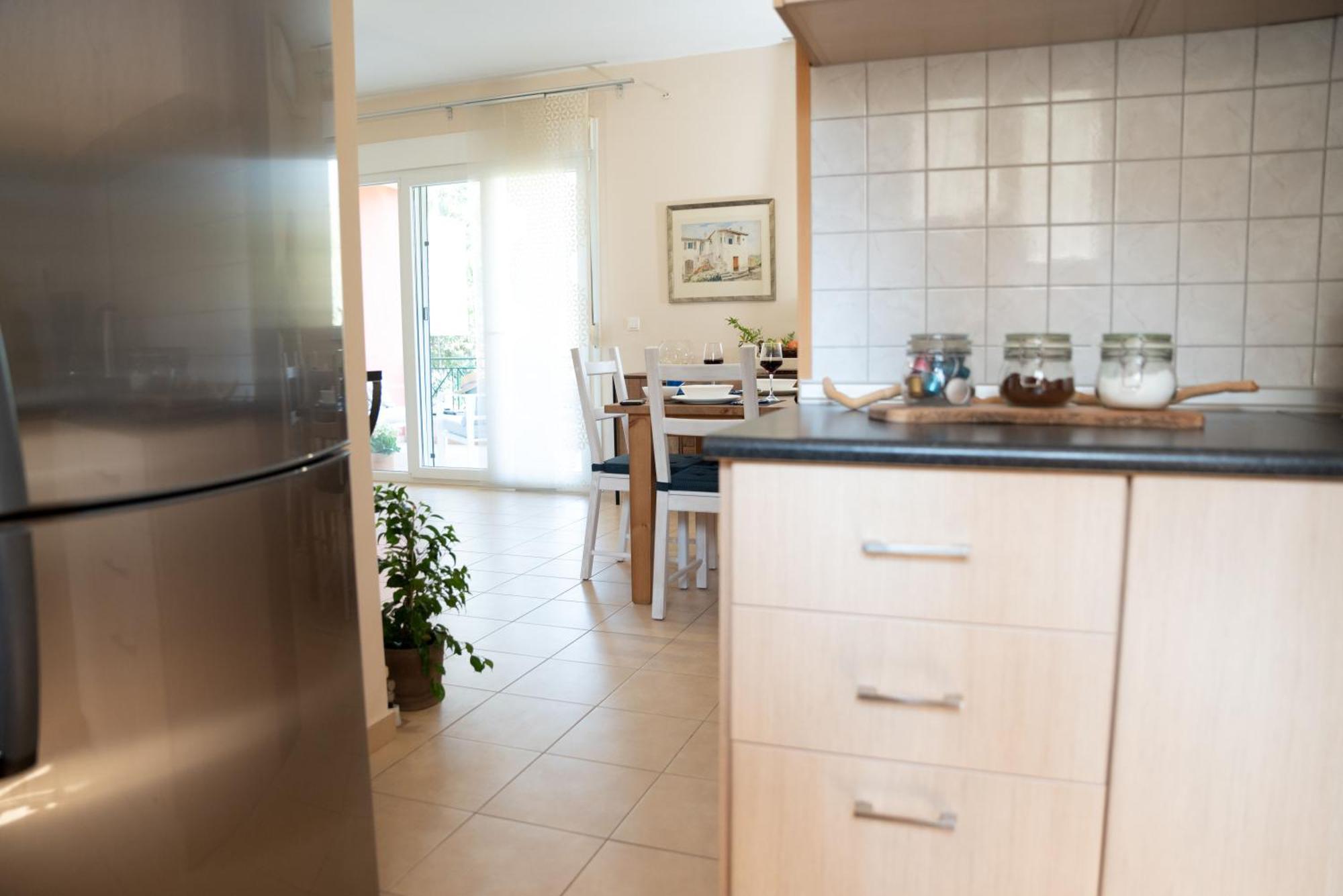 Solari Hill Maisonette Two Private Parking Alepou Екстериор снимка