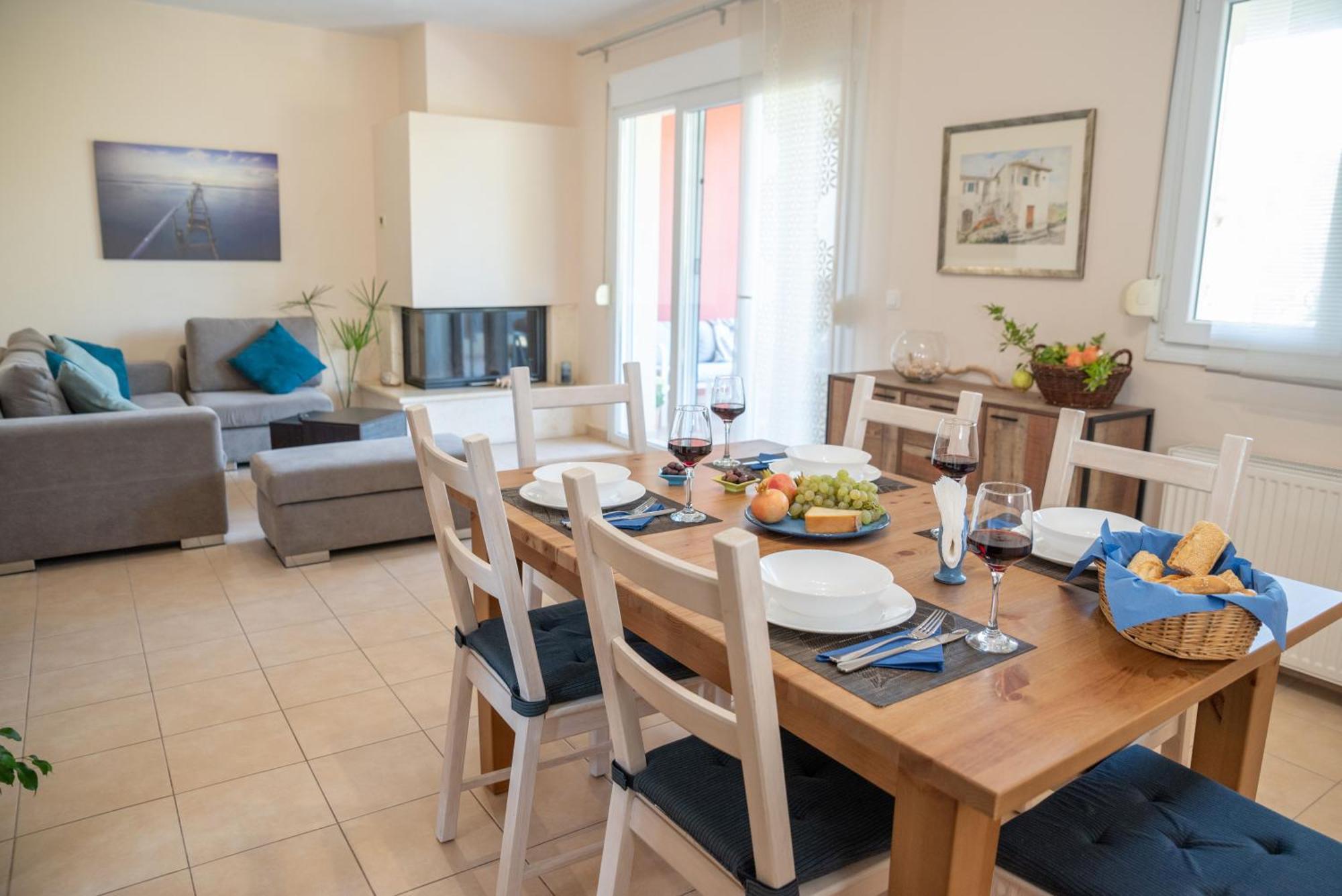 Solari Hill Maisonette Two Private Parking Alepou Екстериор снимка